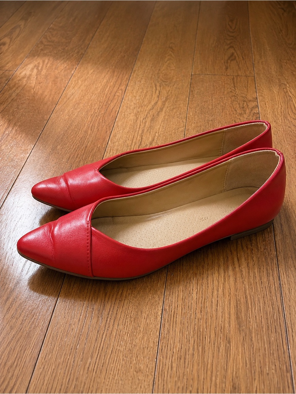 Faux Red Leather Pointed-Toe Women’s Flats